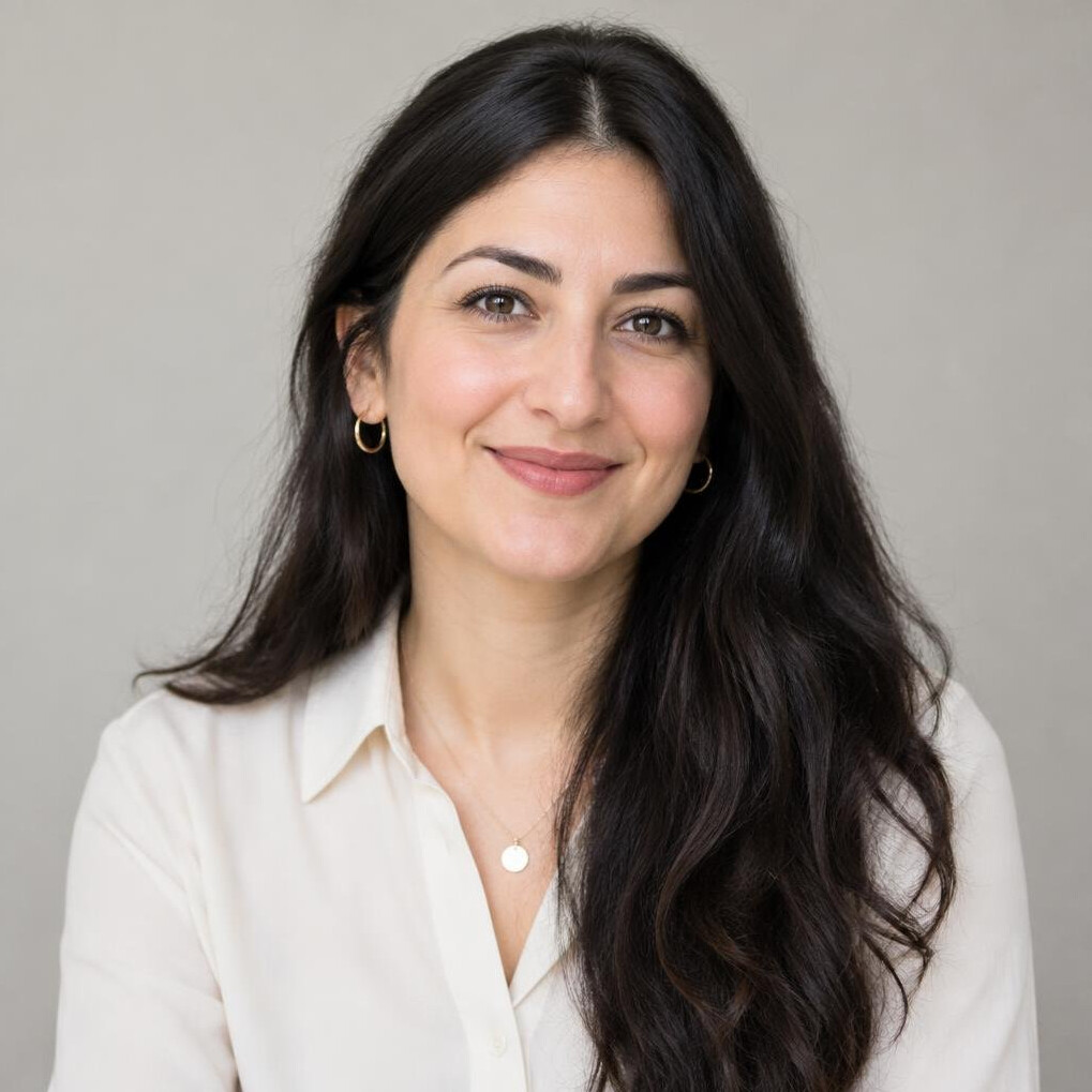 Portrait of a smiling woman with long hair
